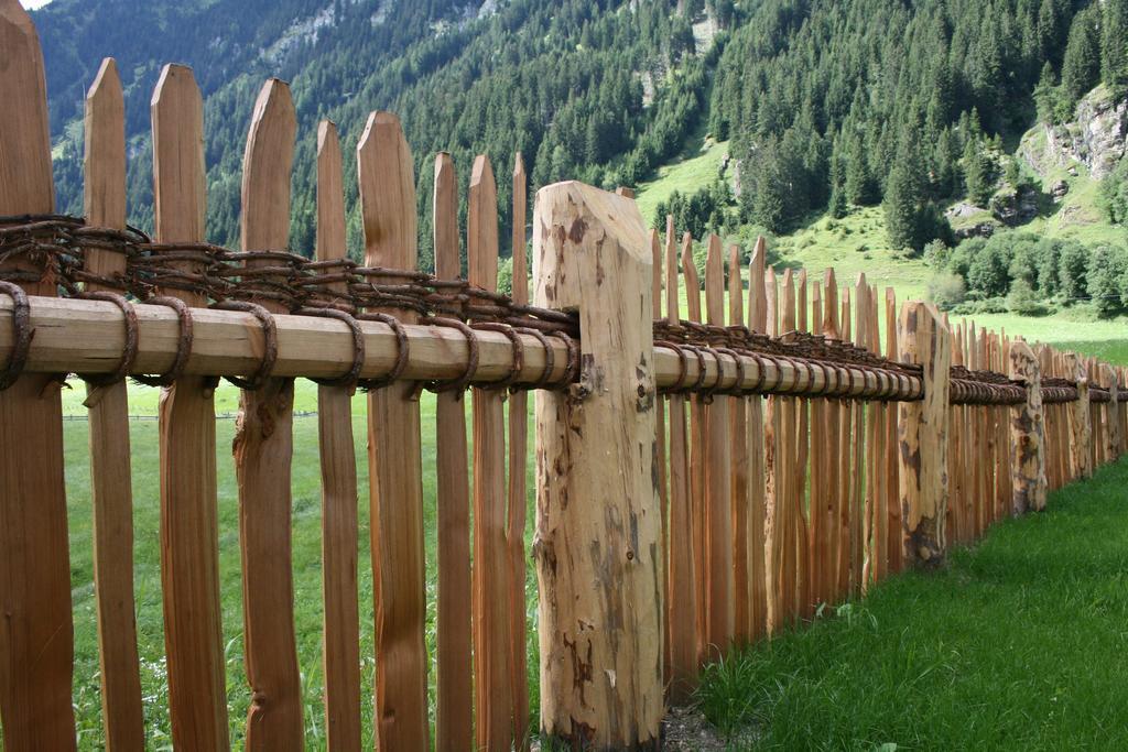 Ferienhaus "Larch Soge" Appartamento Racines Esterno foto