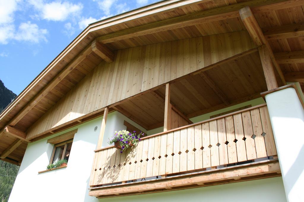 Ferienhaus "Larch Soge" Appartamento Racines Esterno foto